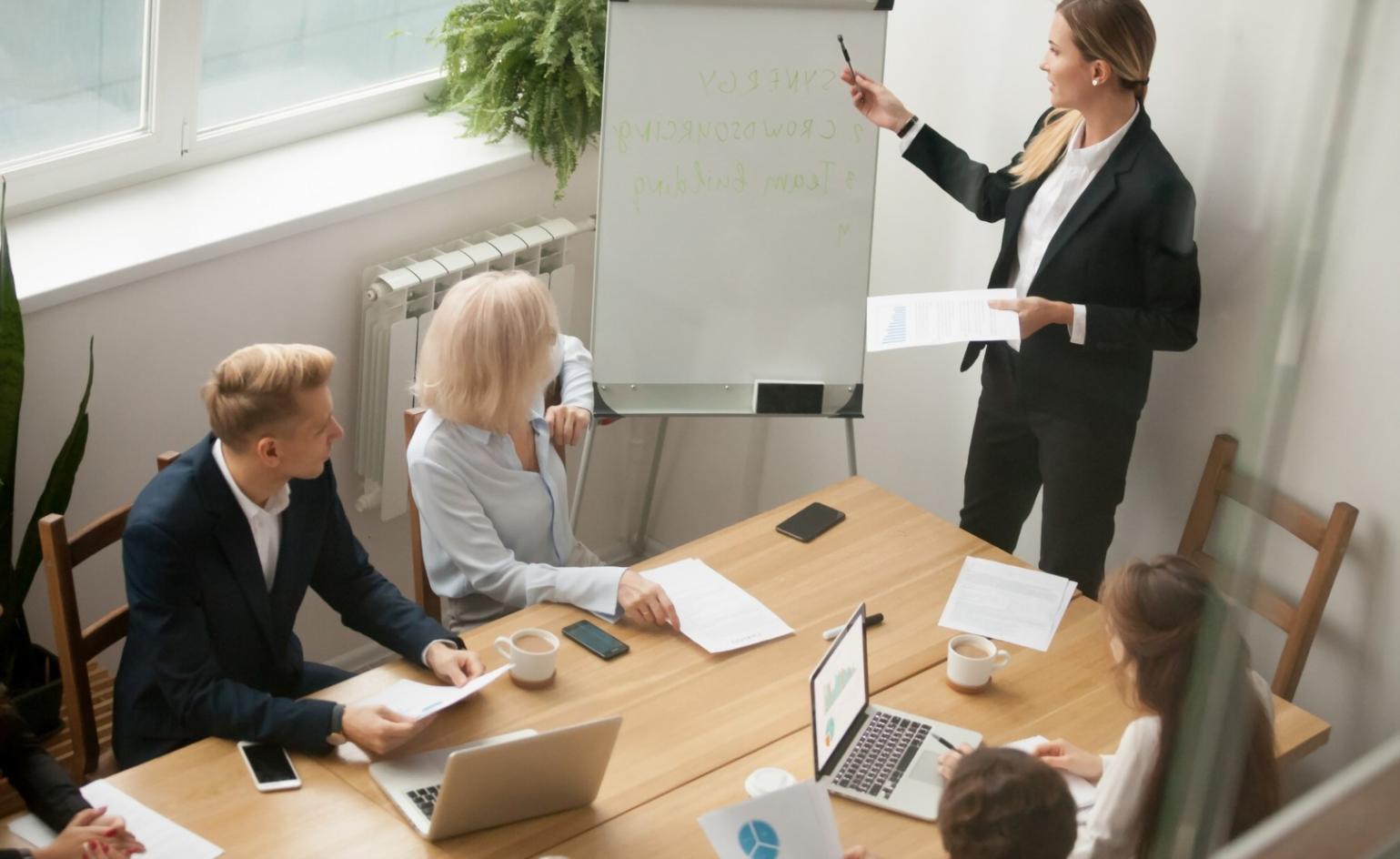 Finanzanalyst bei der Prozessoptimierung